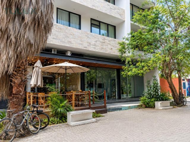 Local Comercial Quinta Avenida