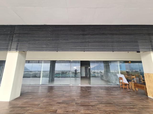 LOCAL COMERCIAL RENTA PLAZA MALIBU, CUMBRES DEL SOL, GARCIA NL