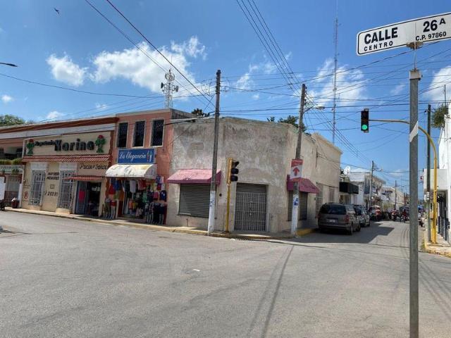 Local Comercial Ticul frente plaza principal
