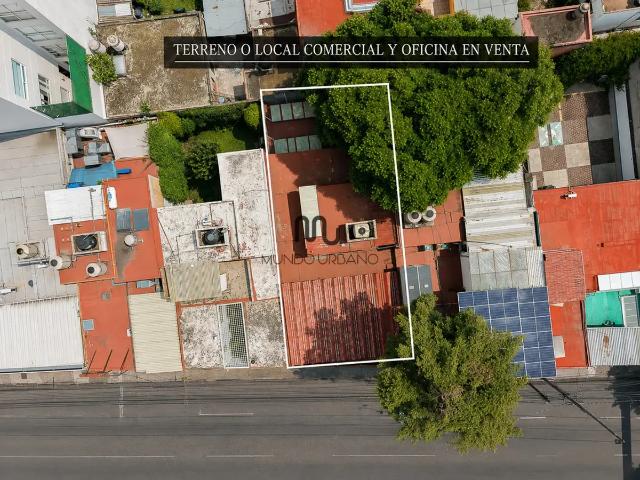 Local comercial u oficinas en venta en Barranca del muerto