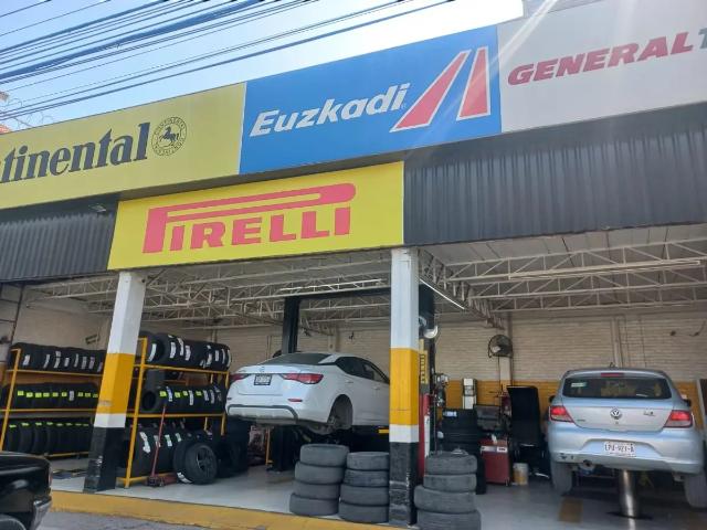 Local Comercial y Oficinas en Venta en Celaya Centro, Guanajuato
