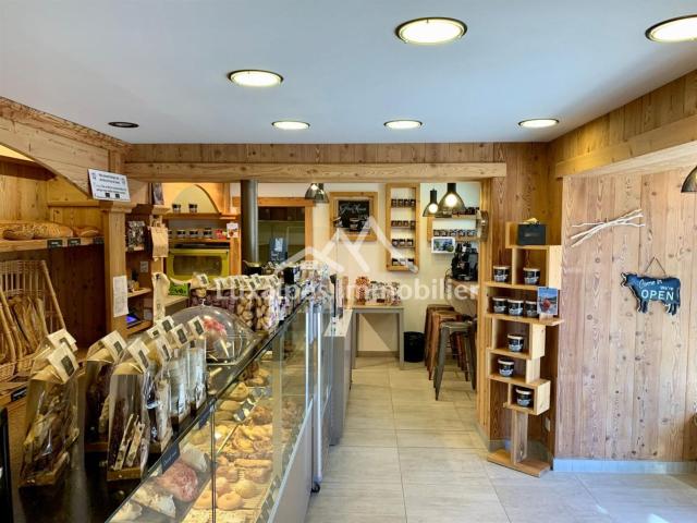 Local commercial au coeur du Chinaillon, Le Grand Bornand 45m² Le Grand Bornand