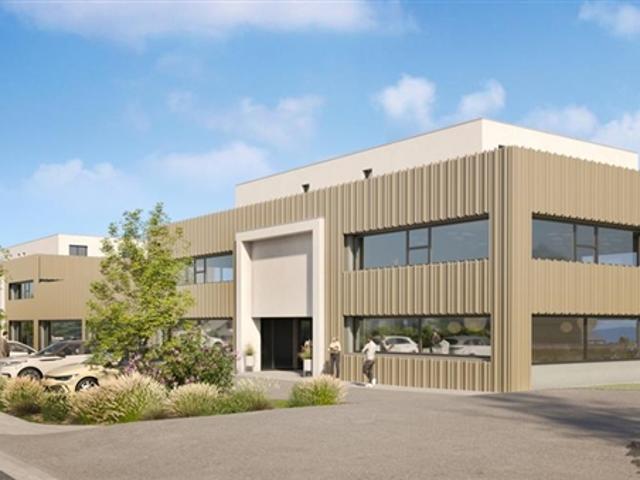 Local commercial à louer de environ 135 m2 au rez de chaussée