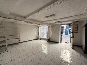 Local commercial à vendre en RDC de 26,65m² sur Roquevaire