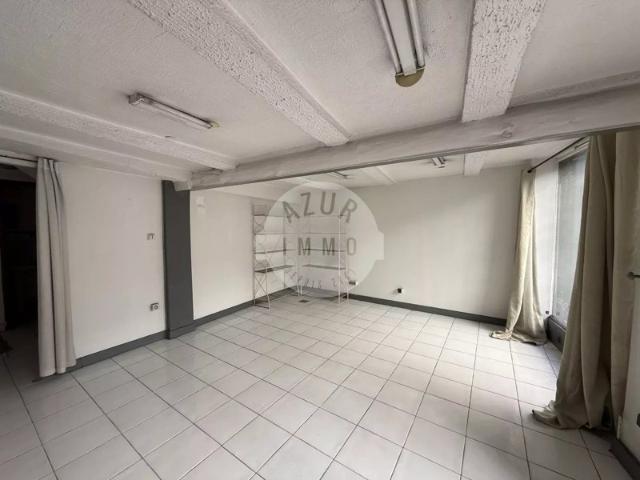 Local commercial à vendre en RDC de 26,65m² sur Roquevaire