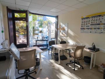 Local Commercial + Bureaux 123m²Chambéry 73000