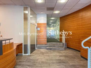 Local Commercial Bureaux 317M2 317m² Toulouse