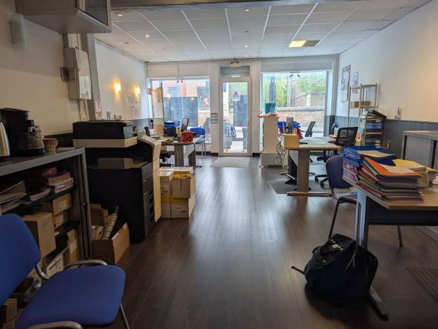 LOCAL COMMERCIAL BUREAUX AMIENS