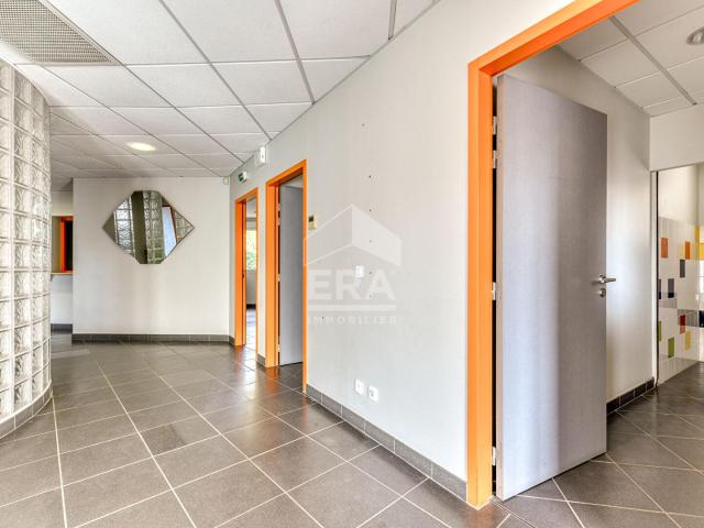 Local commercial Cuxac D Aude 5 pièce s 166.56 m2 167m² Cuxac d'Aude