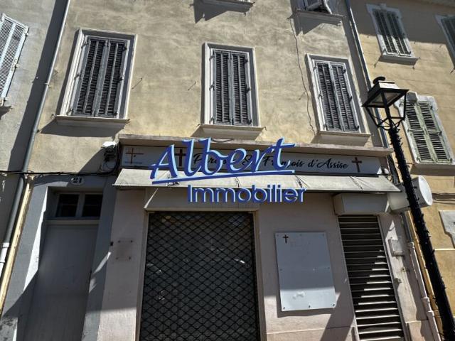 Local commercial La Seyne Sur Mer 50.97 m2 51m² La Seyne sur Mer