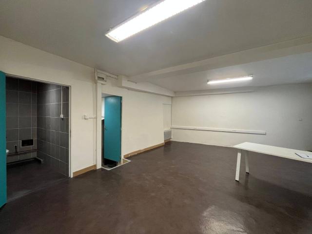 Local Commercial – 37m² – Lumineux coeur de ville