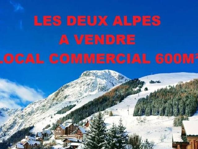 LOCAL COMMERCIAL 600 M²