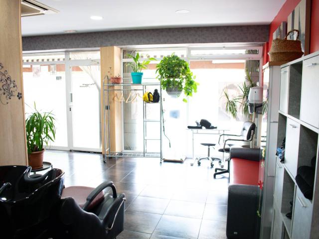Local con licencia para vivienda planta baja