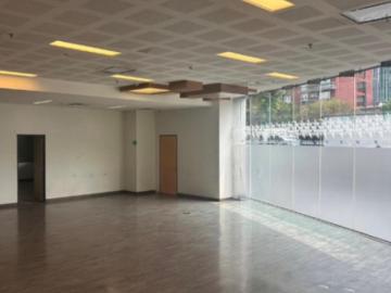 Local con Terraza Renta A Pie de Calle en Corporativo Benito Juarez 257m2
