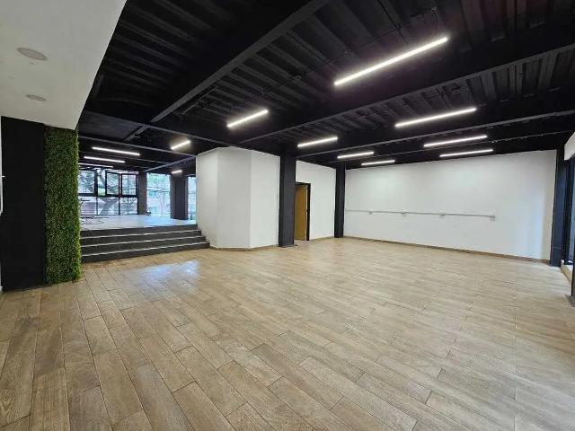 Local con uso de suelo comercial en Vertiz