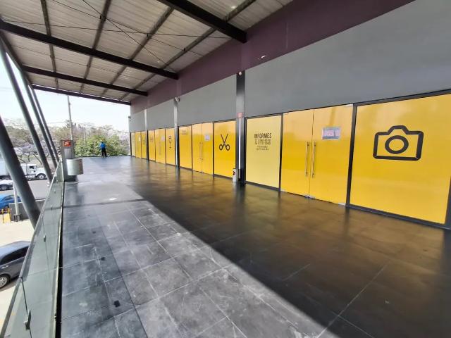 LOCAL DE 259.10M2 MAS TERRAZA DE 61.92M2 EN PLAZA BASICA II CENTRAL DE ABASTOS