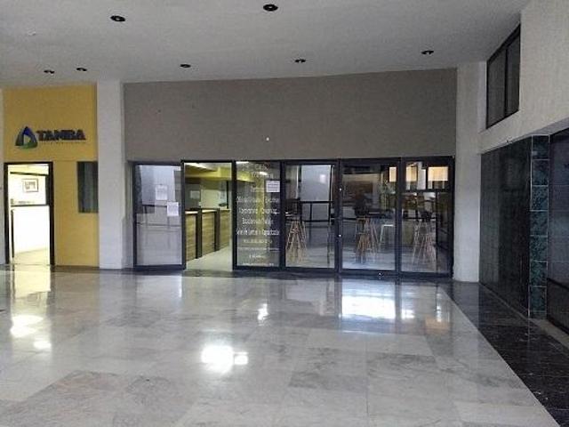Local de 330m2 en venta, Col. Mercurio, Quer?taro, Qro