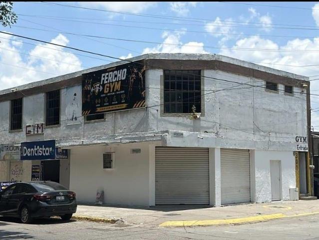 Local den renta en Blvd. Hermenegildo Bustos