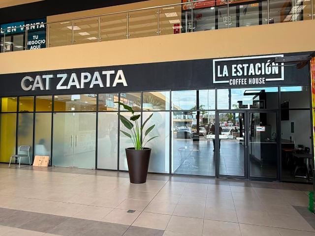 Local Emiliano Zapata