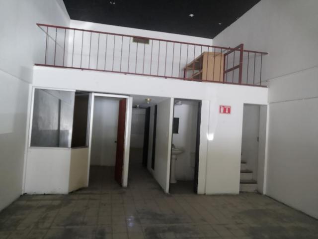 Local en Torre?n Centro
