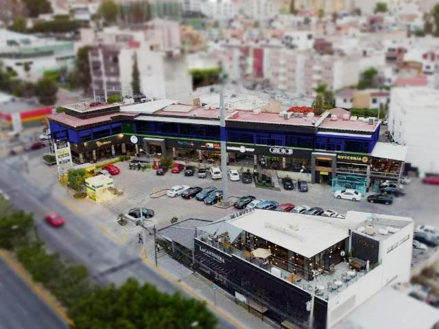 Local en Traspaso Plaza 16, Le?n, Guanajuato