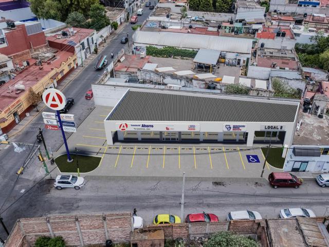 Local en Tulancingo de Bravo en esquina con estacionamiento