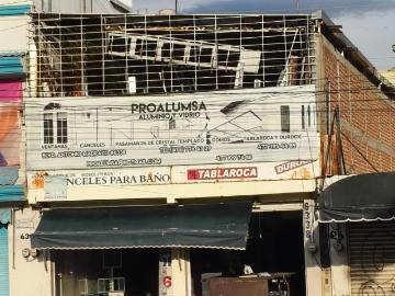 Local en sobre Blvd. Antonio Madrazo
