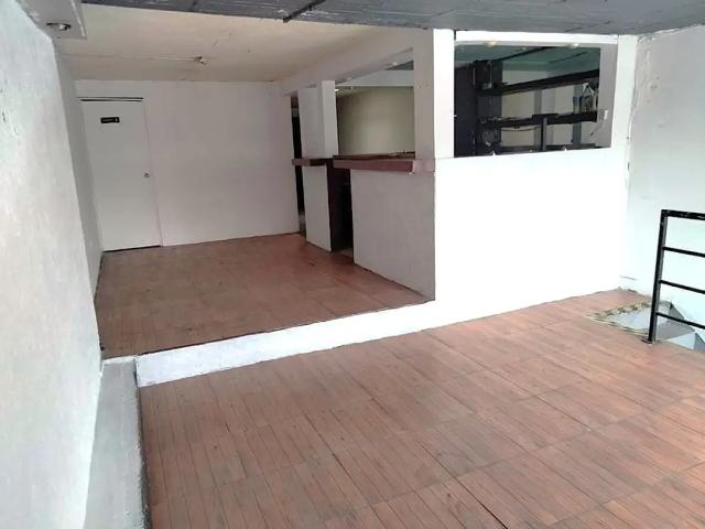 Local en Venta en Miramontes Coapa 105 m2 Acceso Independiente Ideal Consultorio u Oficina