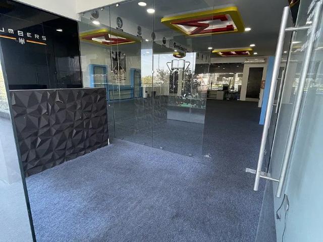 LOCAL EN VENTA, CASCO URBANO SAN PEDRO