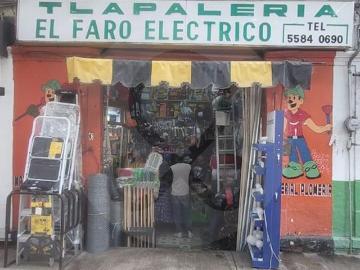 Local en venta con inventario de marca en Roma Norte