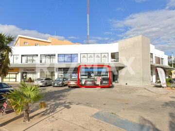 Local en venta con inquilino sobre Prolongación Montejo Mérida Yucatán