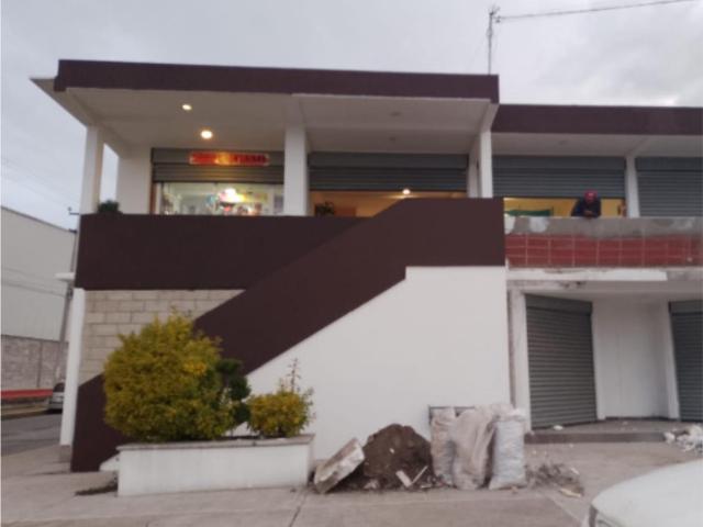 VENDO PLAZA COMERCIAL * DENTRO DE FRACCIONAMIENTO