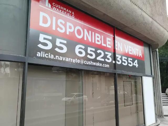 Local en venta en Lomas de Tecamachalco, Naucalpan de Juárez, México