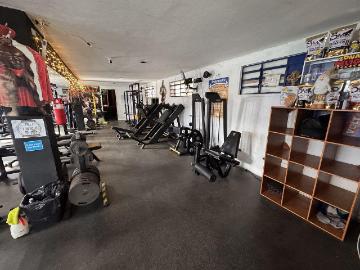 LOCAL EN VENTA EN M?RIDA YUCAT?N, YUCALPET?N, GIMNASIO FUNCIONANDO