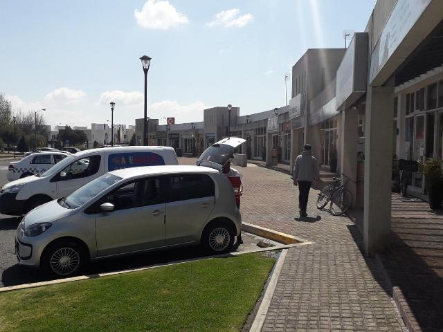 LOCAL EN VENTA EN METEPEC FORESTA
