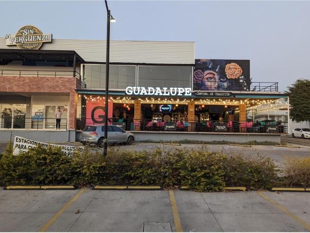 Local en venta en Residencial Esmeralda Norte, Colima, Colima