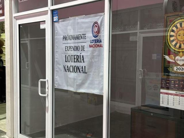 Local en venta operando en Multicomercial Apodaca