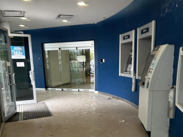 Local en Venta Plaza Santo Domingo, San Nicolas de los Garza
