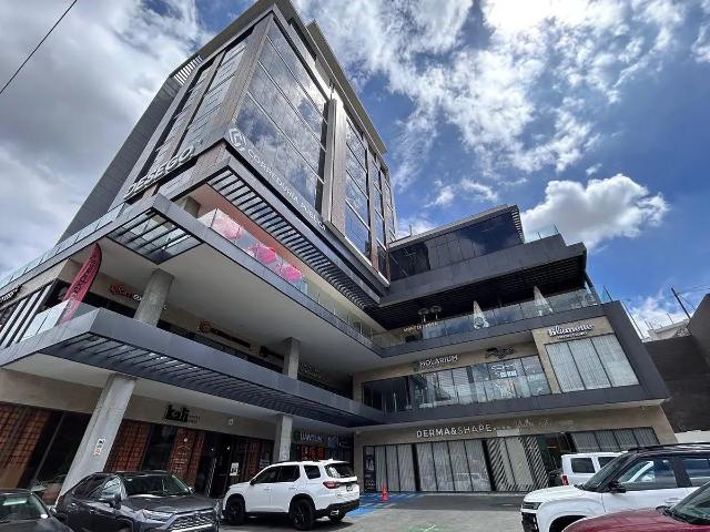 LOCAL EN VENTA, PLAZA SOLARA CENTER