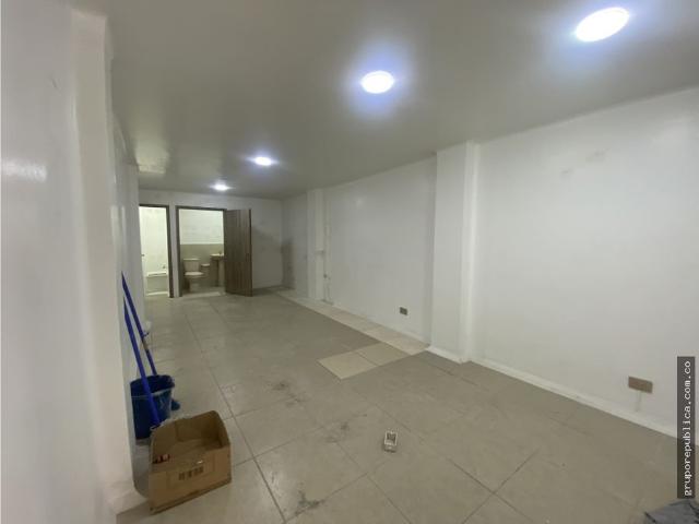 Local en arriendo en el centro de Manizales sobre vía principal