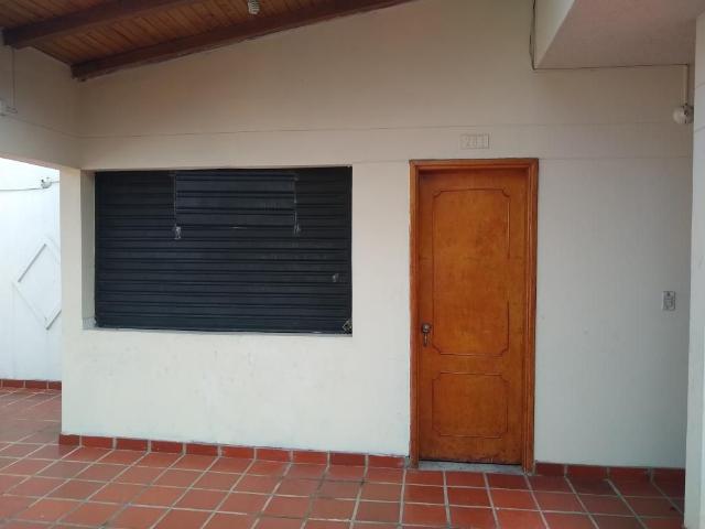 Local en arriendo, Quinta oriental