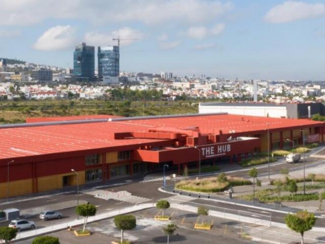 Local en Bernardo Quintana Arrioja
