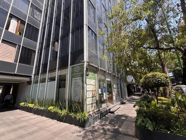 Local En Centro Comercial en venta en Roma Sur