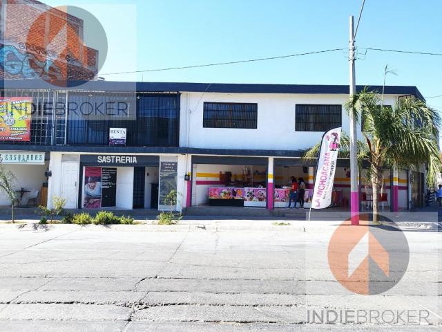 Local en Colinas de Santa Julia