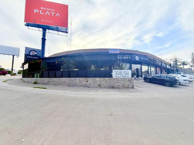 Local en Fraccionamiento Residencial Ca?ada del Refugio