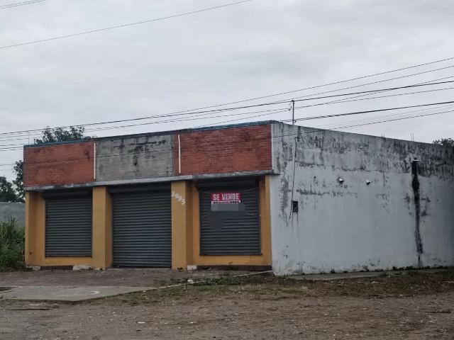LOCAL EN PLAYA DE VACAS EN VENTA