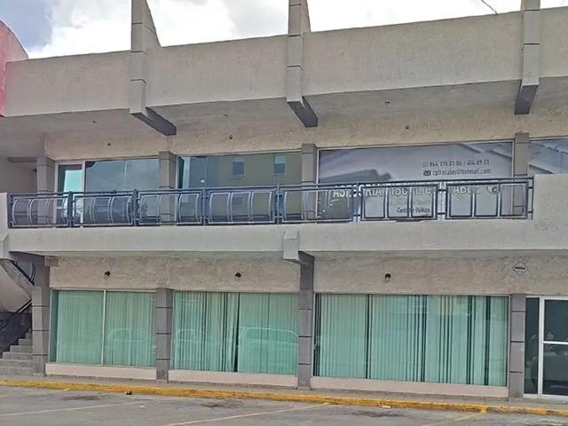 Local en planta baja en RENTA en Republica Oriente
