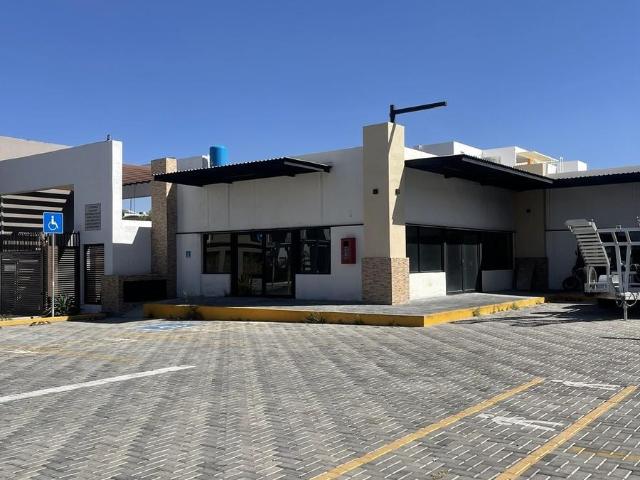 LOCAL EN RENTA VALLE DE JURIQUILLA QUERETARO