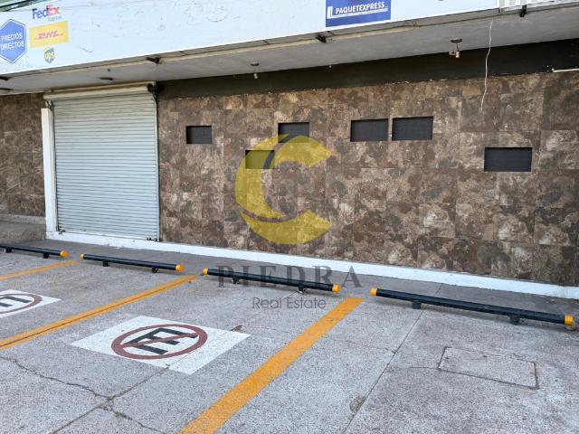 LOCAL EN RENTA AV. PROL. GUERRERO