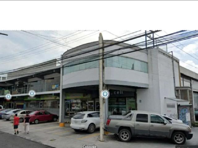 Local en Renta: Calle Jerónimo Treviño, entre Calle Juarez y Calle Guerrero, Centro de Monterrey, NL
